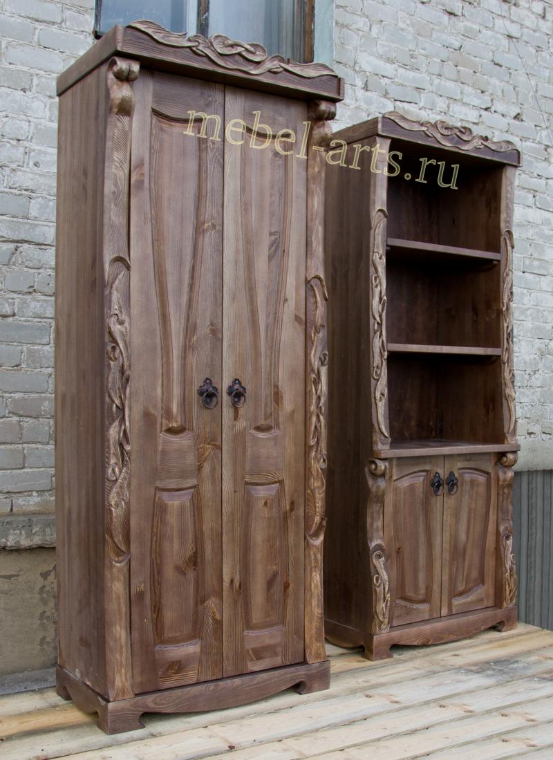 Резной шкаф из массива дерева